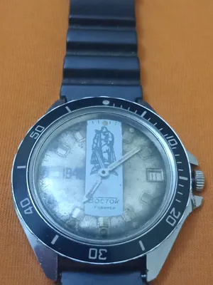 Others . Analog Quartz . Black . Used0