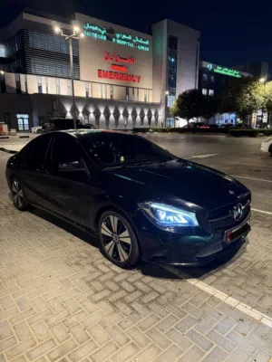 مرسيدس Mercedes CLA 250 2018 وكالة الامارات ابوظبي