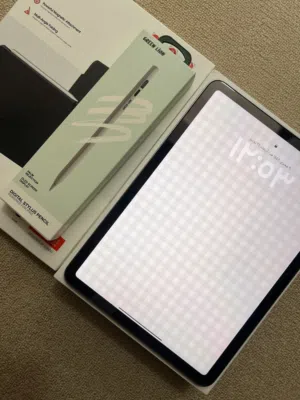 iPad Air 7th-M3-11 inch 128GB  ضمان لغاية 31/10/2026