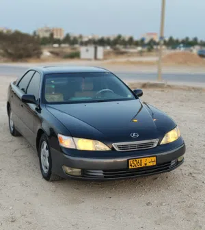 Used Lexus ES in Dhofar