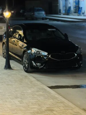 KIA CADENZA