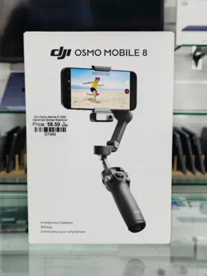 DJI Osmo Mobile 8 Gimbal Stabilizer in Muscat / Brand New