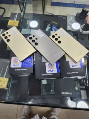 Samsung S24 ultra 256GB كفالة الوكيل الرسمي BMS بسعر مميز جدا