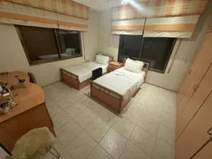 غرفة نوم للبيع