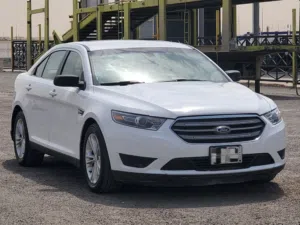 Used Ford Taurus in Al Riyadh