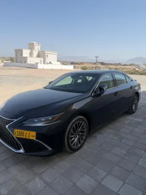 Used Lexus ES in Muscat