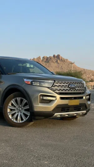 Used Ford Explorer in Al Dakhiliya