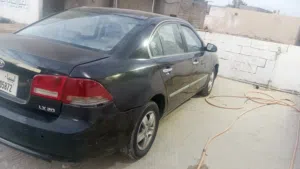 كيا لوتزي 2007
