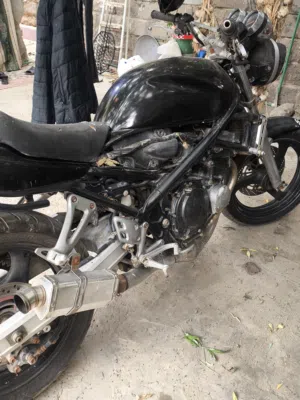 باندا 400 ادوات