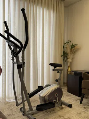 جهاز أوربتراك رياضي من ماركة World Fitness بلون رمادي