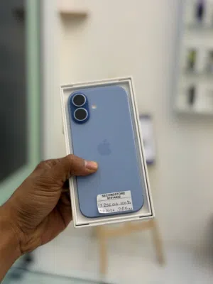 iPhone 17-256 GB All fine working device available