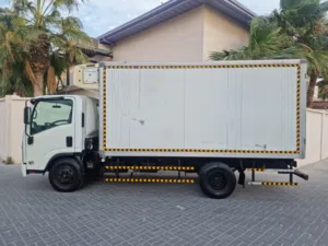 للبيع سكسويل ايسوزو ثلاجة(تبريد/تجميد)