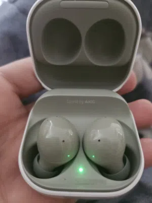galaxy buds  2