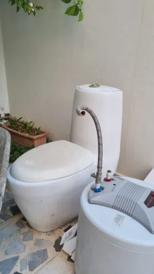 مرحاض مستعمل