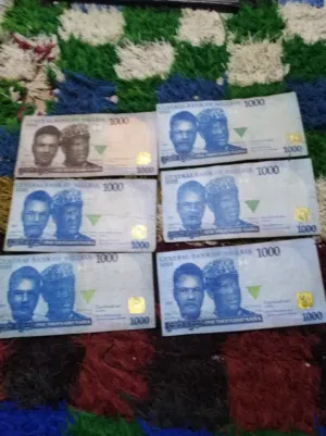 البيع العمل قدم البيع العمل قدم