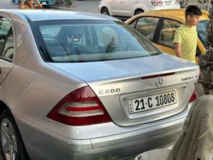 مارسيدس w203)c200) كمبريسر كير عادي موديل2000 سنويه 2028