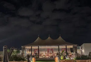 مظلات وسواتر