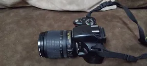DSLR Cameras . Nikon . Used0