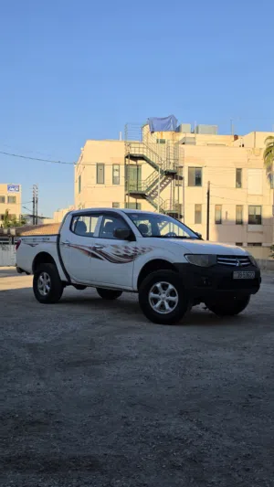 Used Mitsubishi L200 in Amman