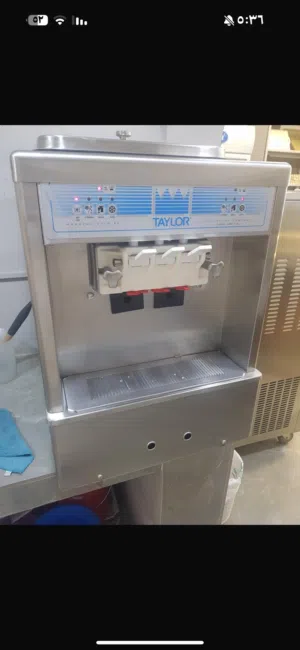 ماكينة آيس كريم (سوفت سيرف) احترافية من TAYLOR، موديل 161-40