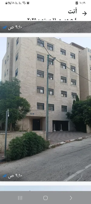 5+ floors . 1000 m2 . Agent1