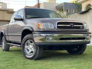 Toyota Tundra 2002 محرك 47 الابيض رباعية
