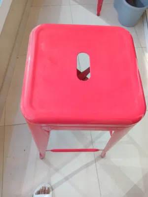 كرسى لمطبخ مفتوح او بار