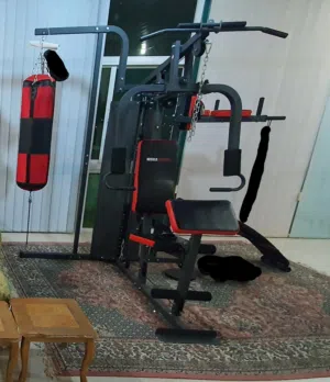 جهاز هوم جيم Home gym من الشركه العالميه world fitness,اربع محطات 70kg،للبيع او بدل على كروس كهربائي