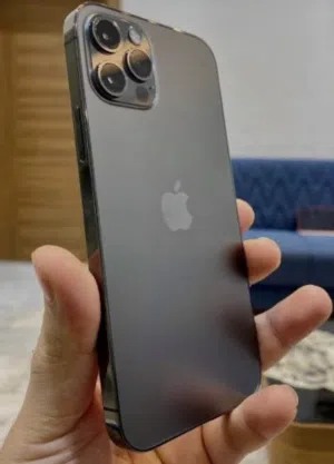 Apple iPhone 12 Pro 256 GB in Al Dakhiliya