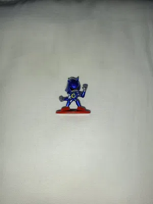 Rare figurines of Sonic the Hedgehog cartoon characters