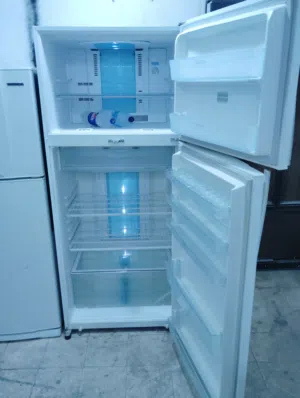 للبيع ثلاجه حجم كبير بحاله الوكاله استخدام خفيف معا التوصل التشغيل والكفاله ثلاجه توشيبا 24 قدم بحال