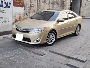 تويوتا كامري موديل 2012 هايبرد 8200 دولار