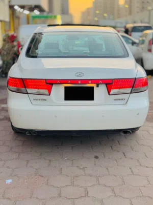 هيونداي ازيرا 2008 للبيع 700 دينار