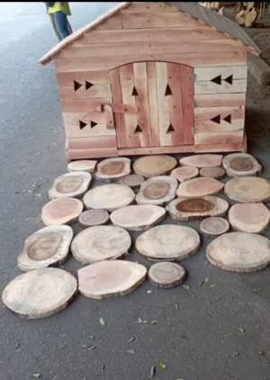 Protection dog boxes from heat, cold, water , hurry up to get One for your dog