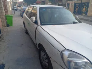 نوبرا موديل 2000 سياره خير من الله نواقص بيه بسيطه لون ابيض شاشه