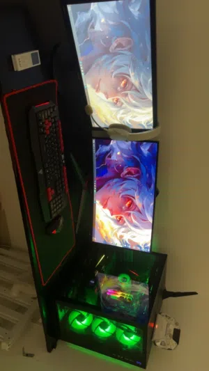 كمبيوتر PC للبيع