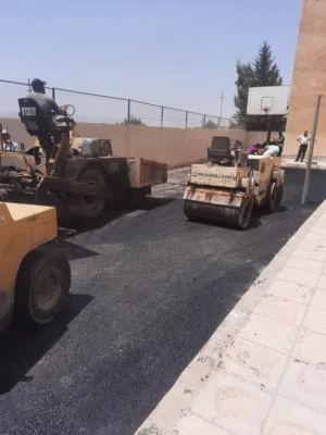 تزفيت ساحات والطرق ومداخل والمدارس