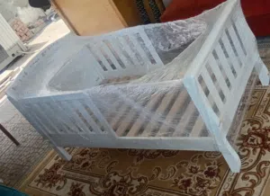 سرير اطفال للبيع