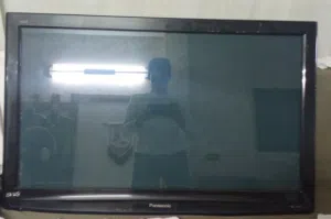 شاشة باناسونيك 48 انش