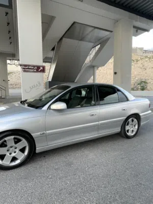 أوبل اوميجا 2000