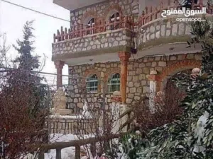 بيت للبيع في ام حماط