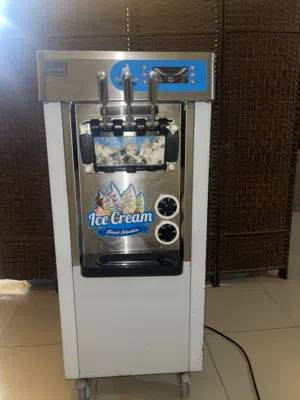 Ice cream machine (unique)