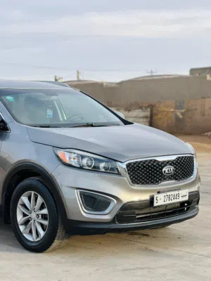 Used Kia Sorento in Asbi'a