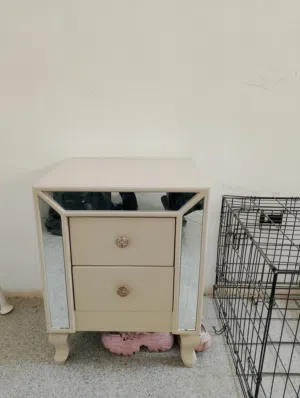 كومدينو بحاله فوق الممتازه