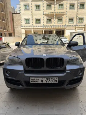 للبع بحاله ممتازه ما تحتاج مصاريف BMW X5