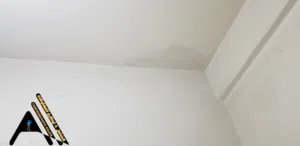 ضرب جميع أنواع الدهانات وترميم جميع انواع مشاكل الدهانت شروخ تساقط رطوبه الدهانات للاسقف والجدران