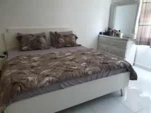 Very urgent sell bedroom set