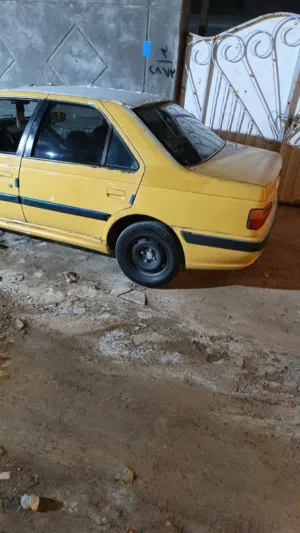 بيجو باص موديل 13 محرك وكير مكفولات حدادية حلوه تخم تاير ولبدي شوف العين سنويه منتهيه قرامه عليه 200