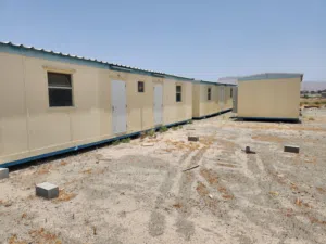 للبيع كرفانات نظيفه جدا مع دورة مياه
