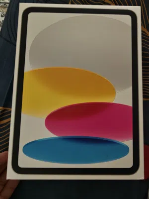 Apple iPad 128 GB in Al Dakhiliya